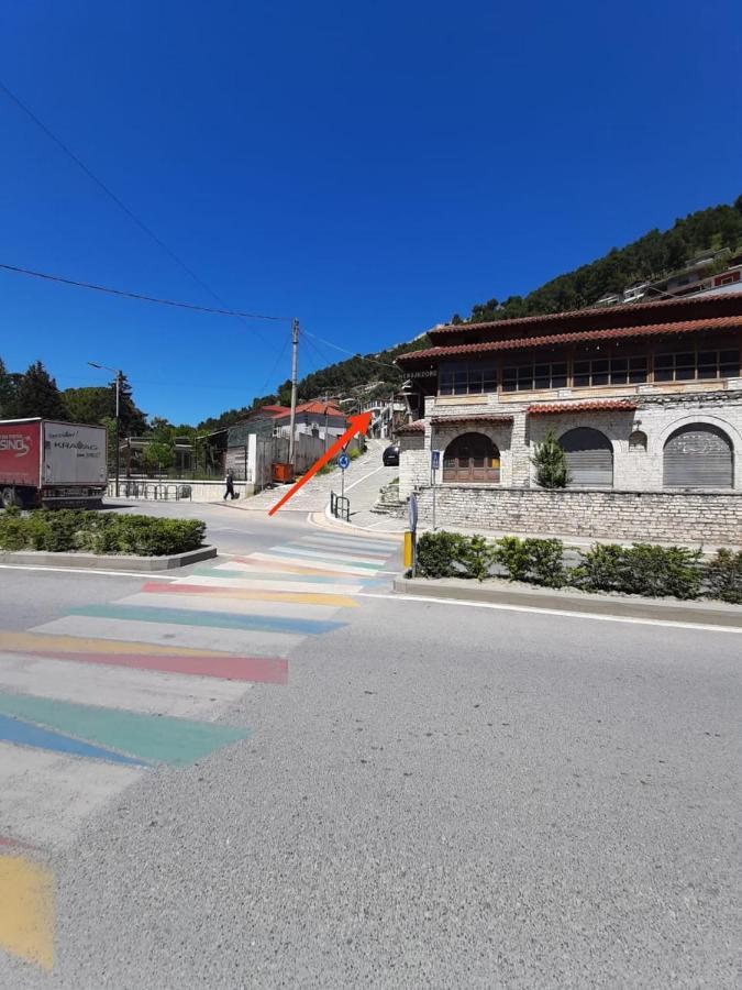 Guest House Noah&Kristel Berat Exterior foto