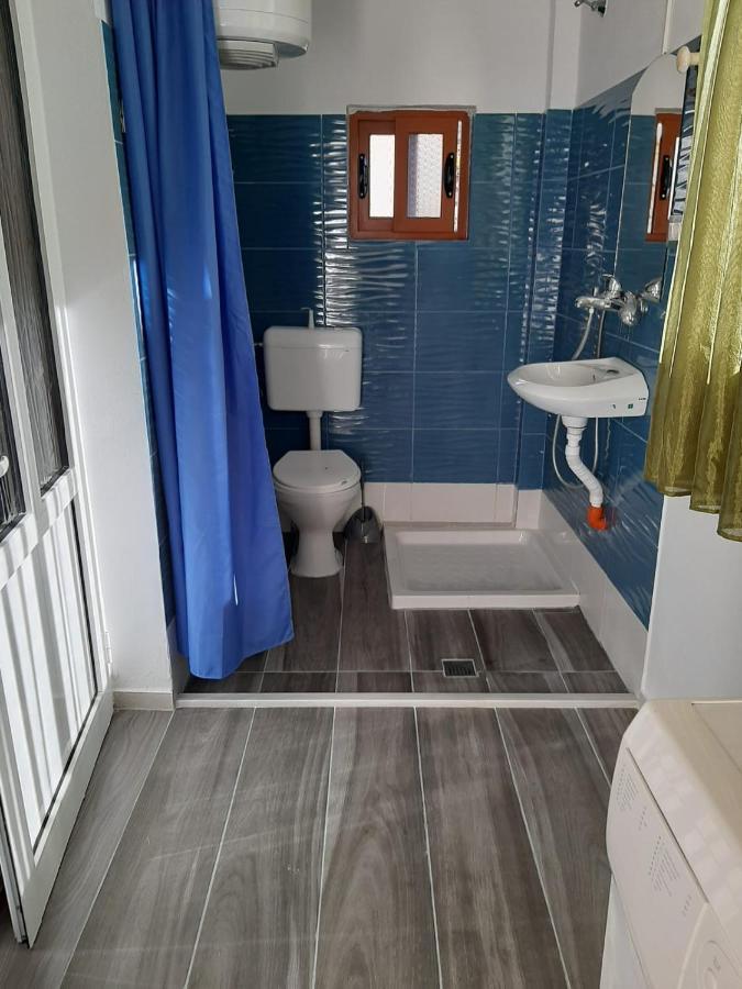 Guest House Noah&Kristel Berat Exterior foto